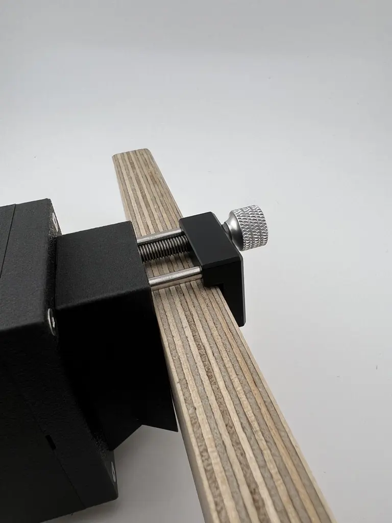 Push-To Air